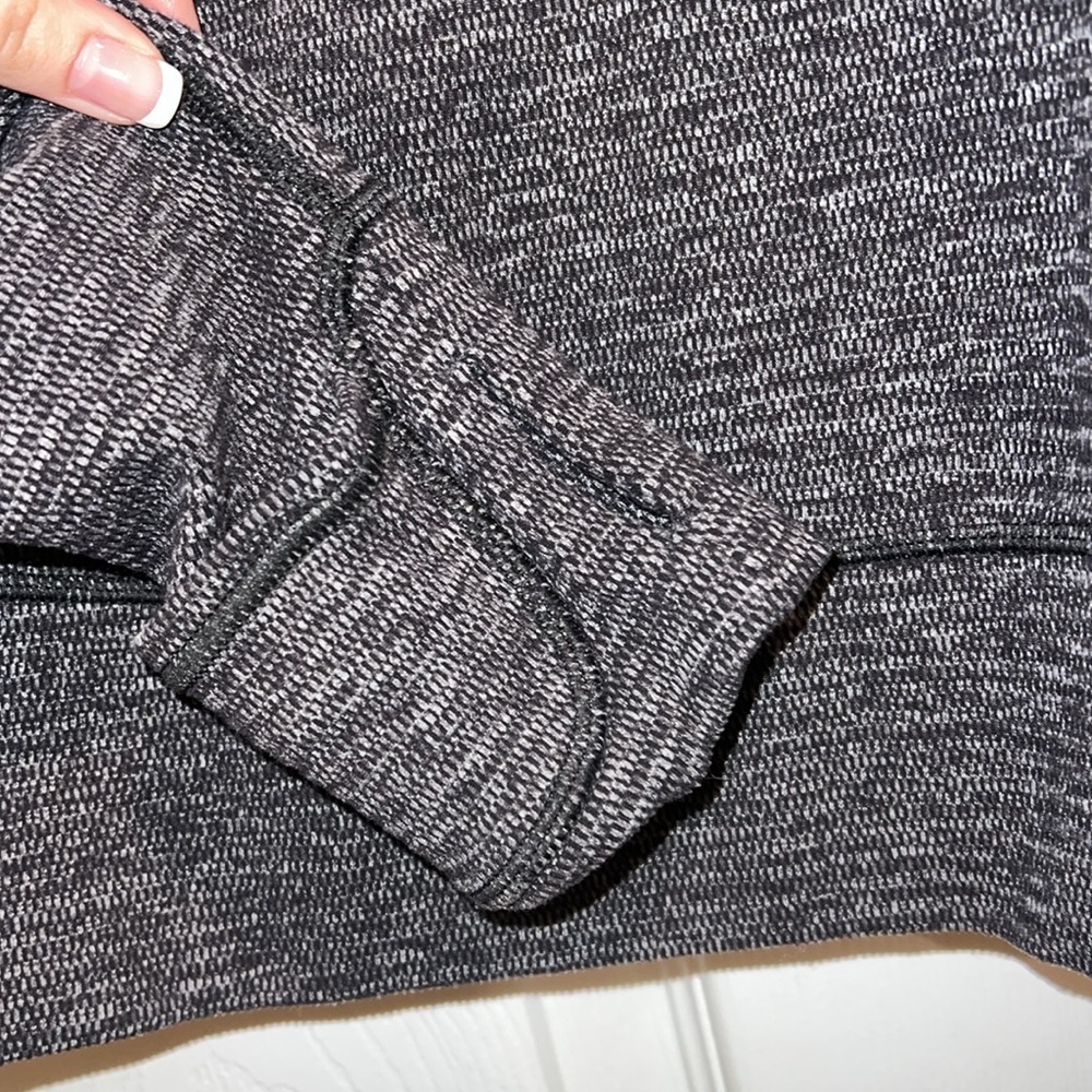Lululemon jacket - Picture 4 of 6